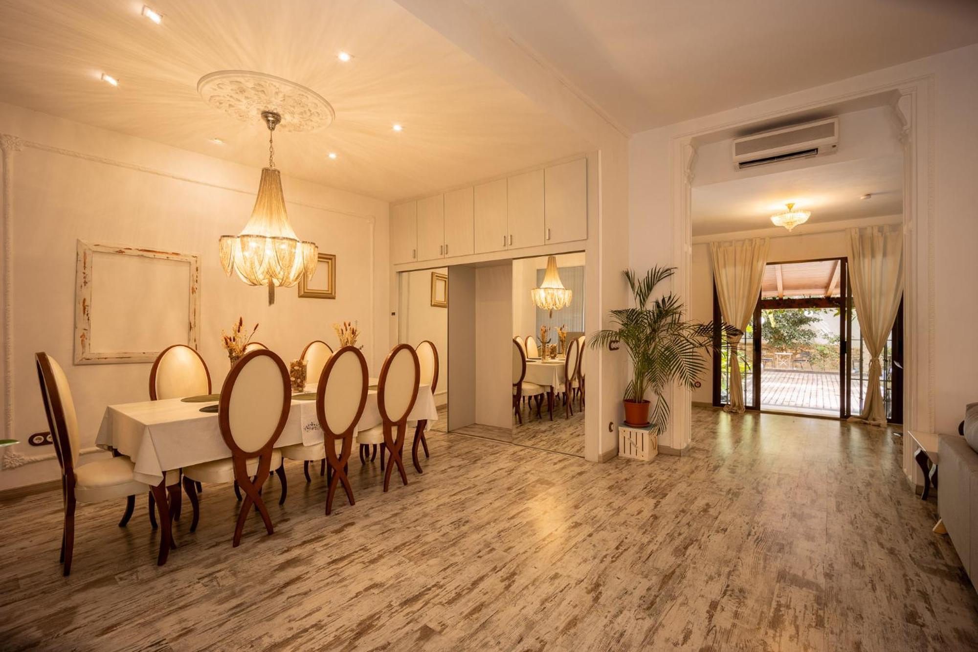 Portrait Boutique Guesthouse 瓦伦西亚 外观 照片